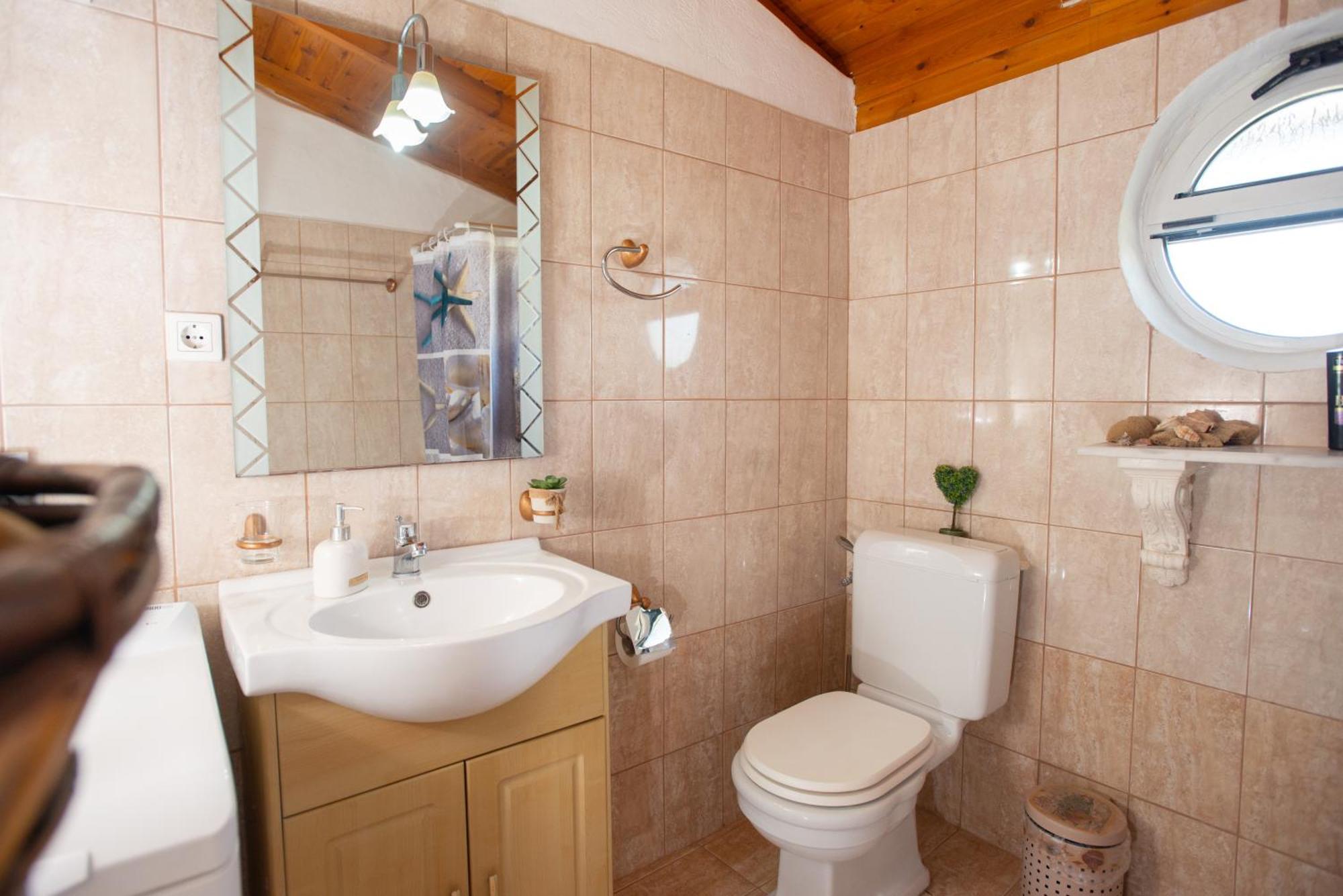 Eirini'S Traditional House Listaros Экстерьер фото
