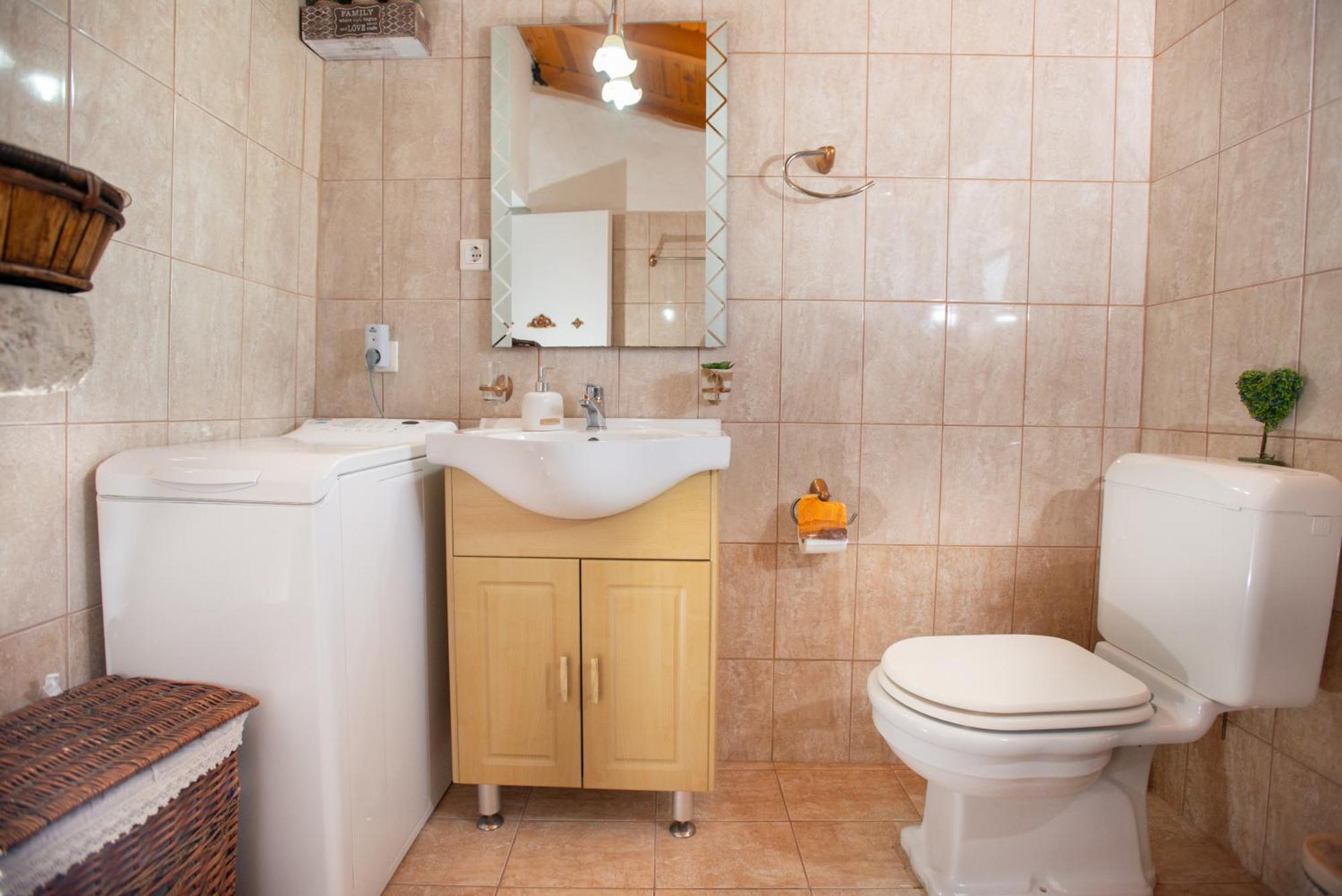 Eirini'S Traditional House Listaros Экстерьер фото